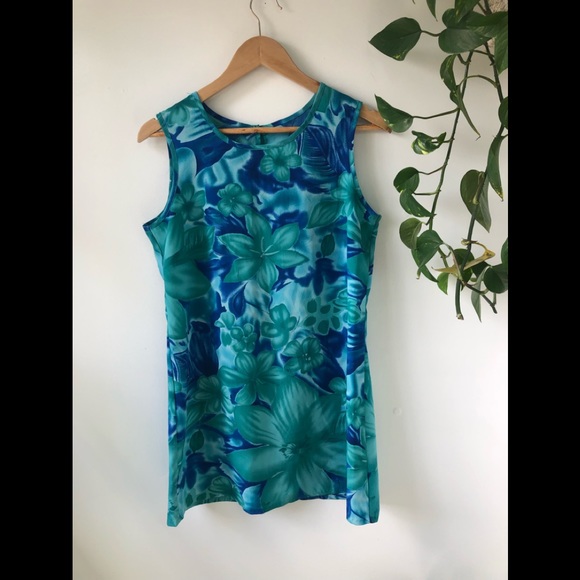 Dresses & Skirts - Y2K mini dress